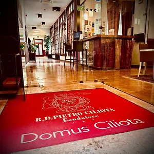Domus Ciliota Hotell